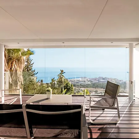 Sitges Suites *
